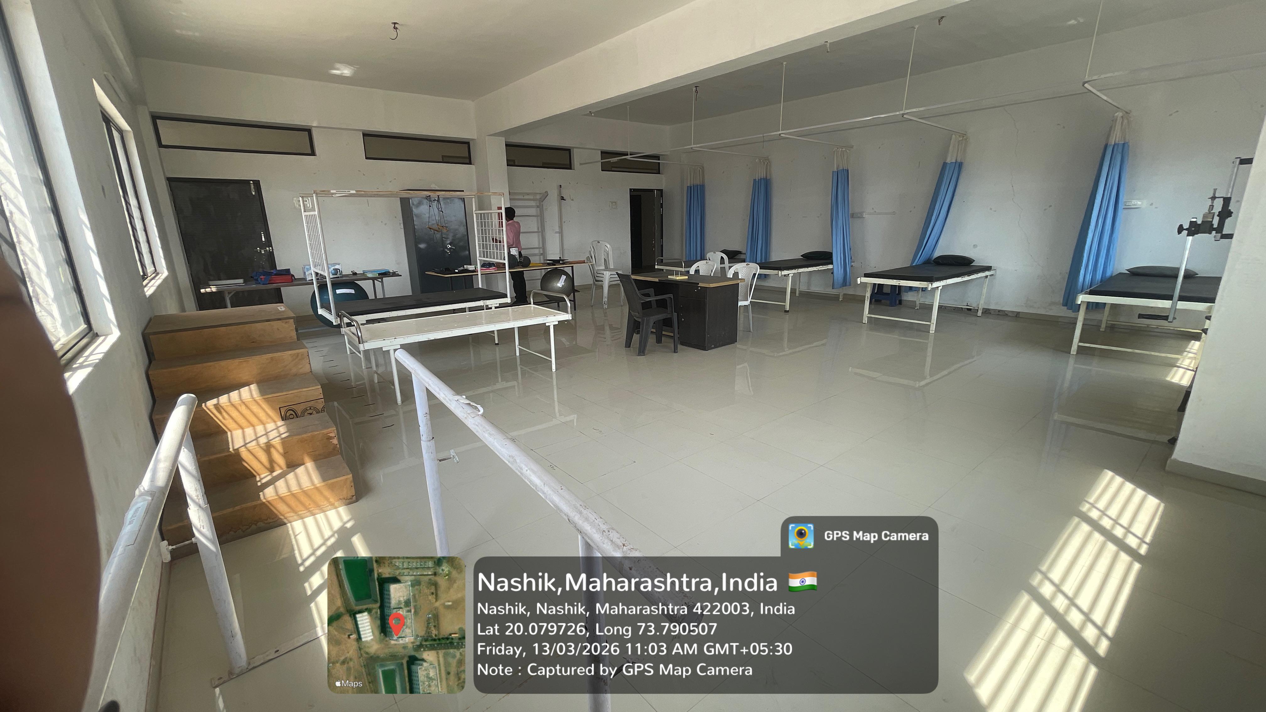 Kinesiotherapy lab photo 10