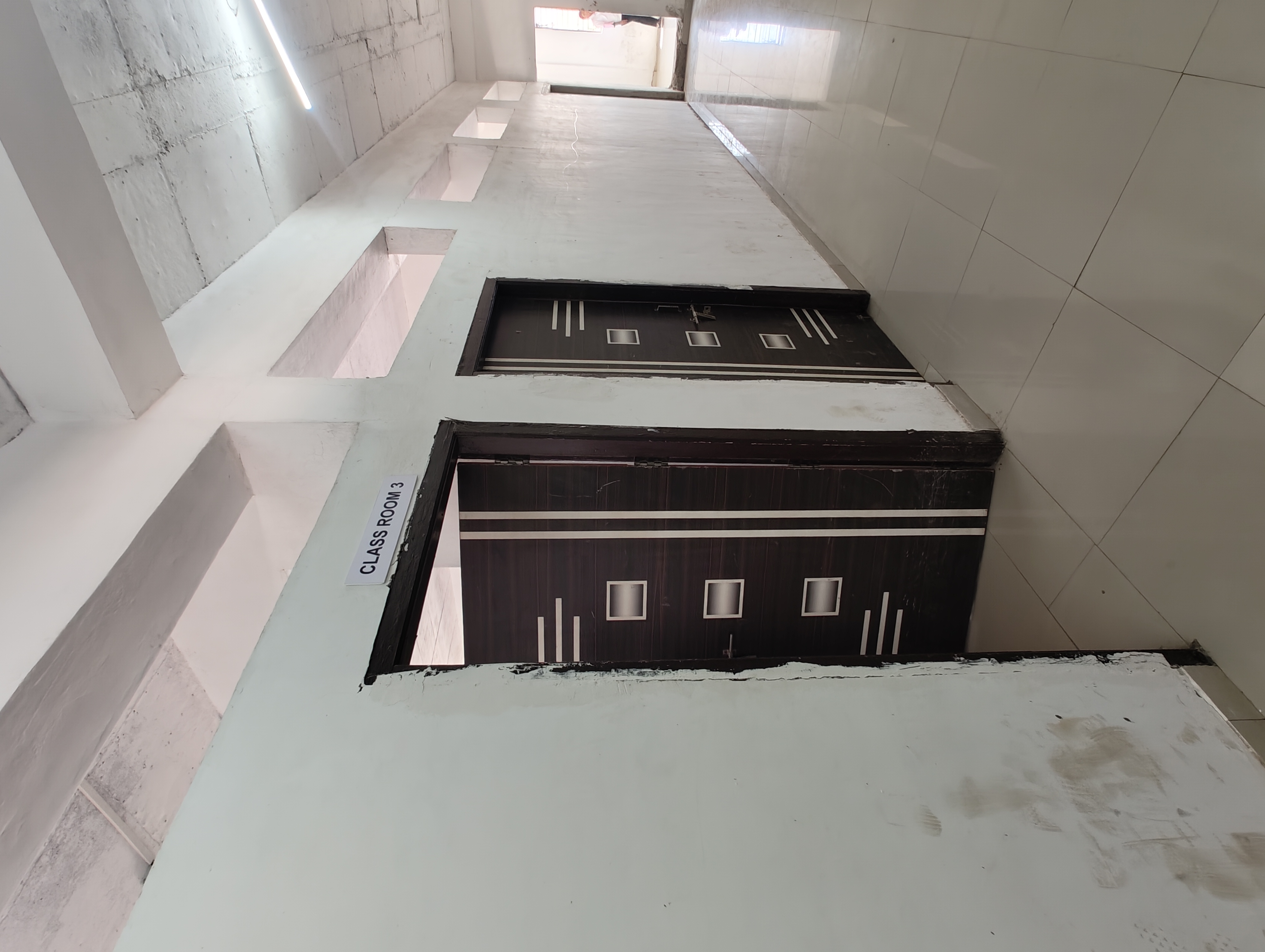 Campus & College Building - Photo 5