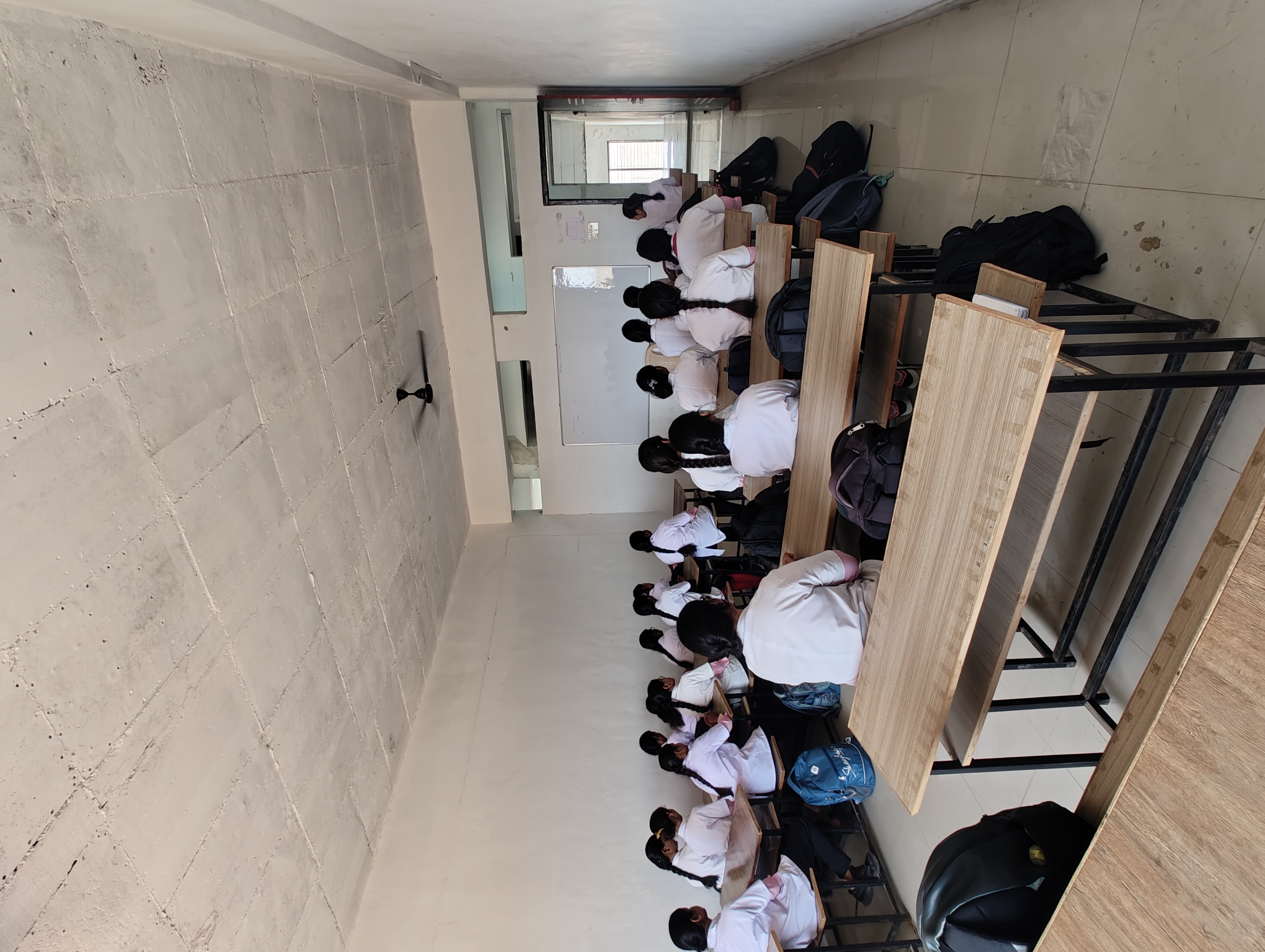 Classrooms - Photo 15