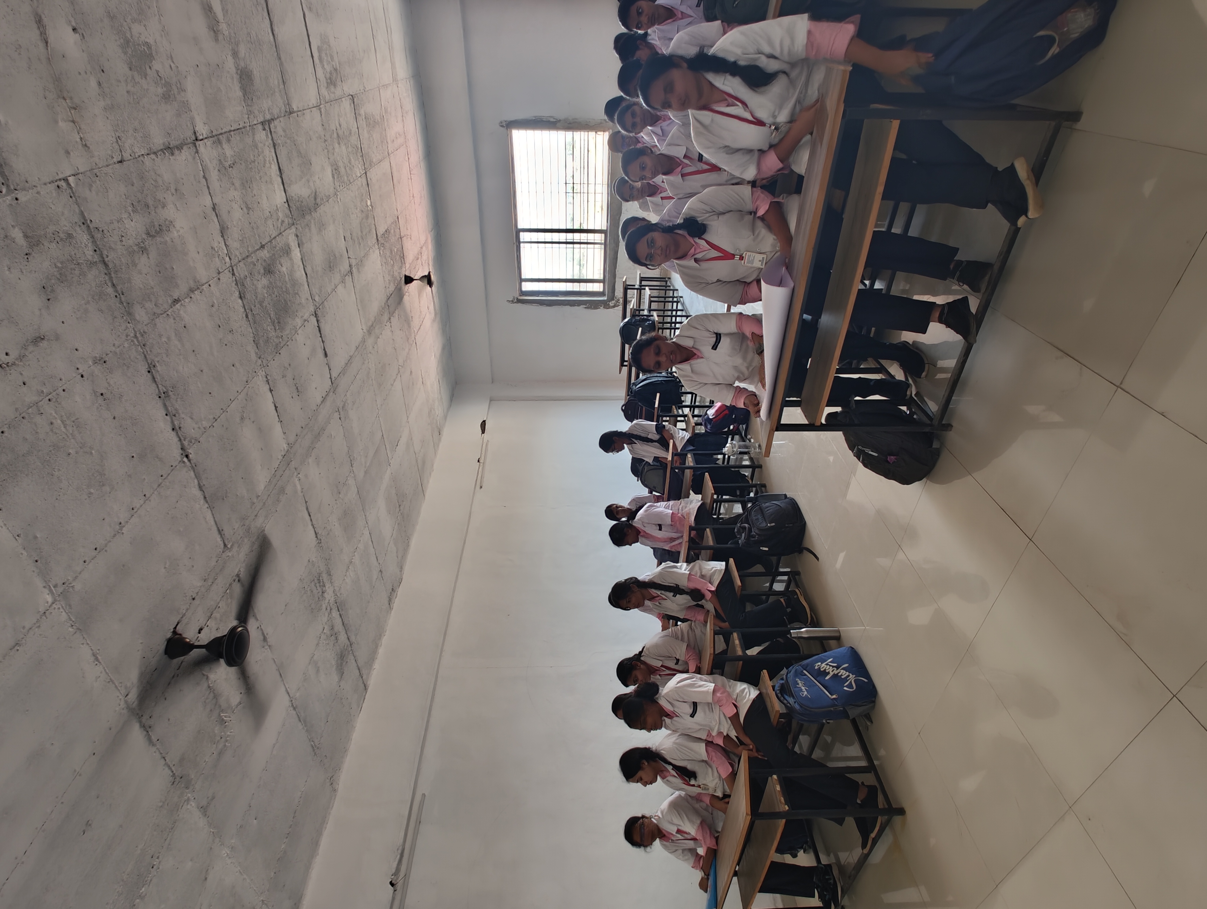 Classrooms - Photo 46