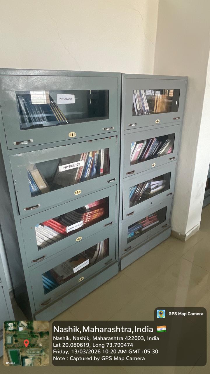 Library & Reading Room - Photo 20