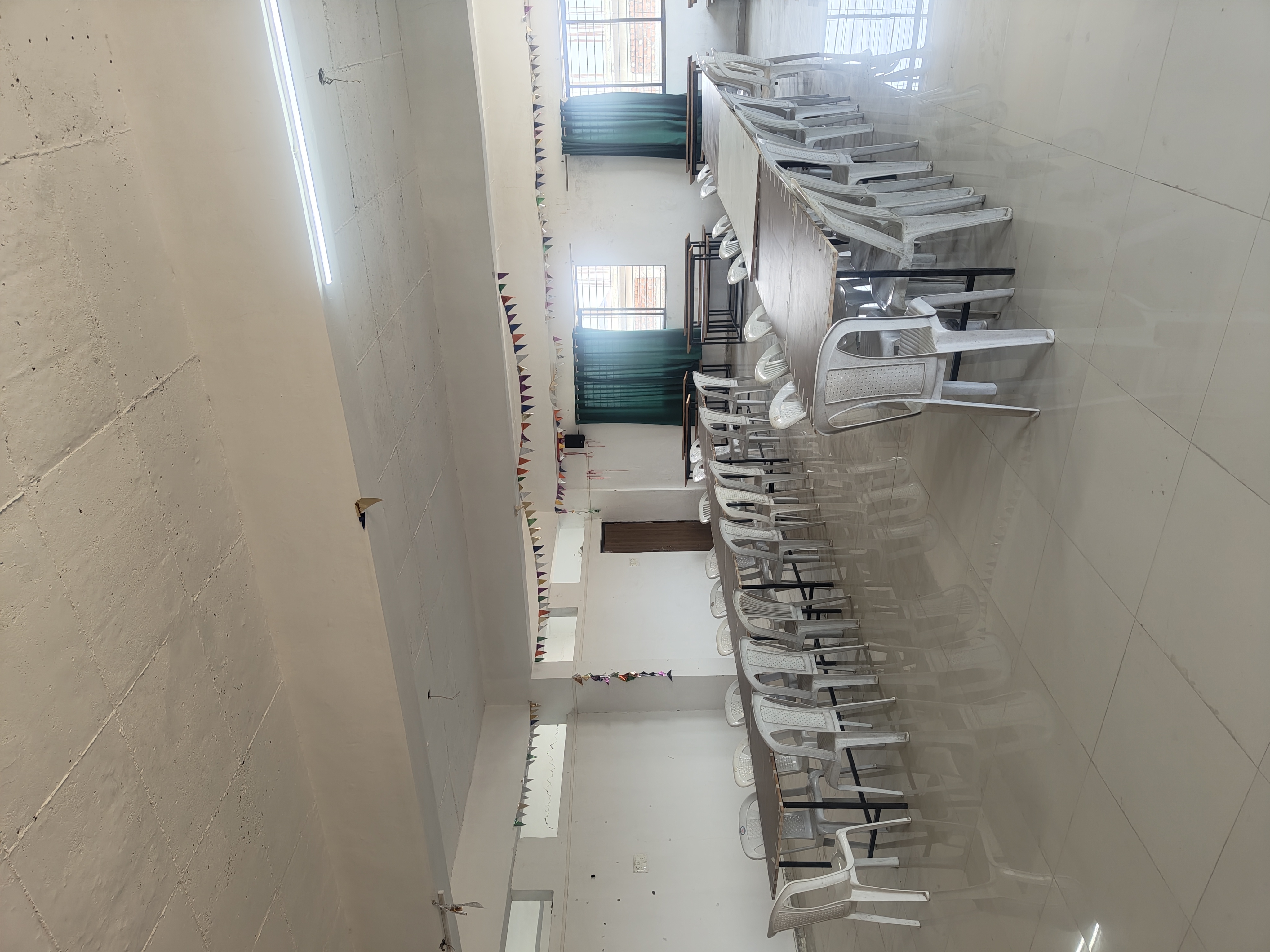Library & Reading Room - Photo 22