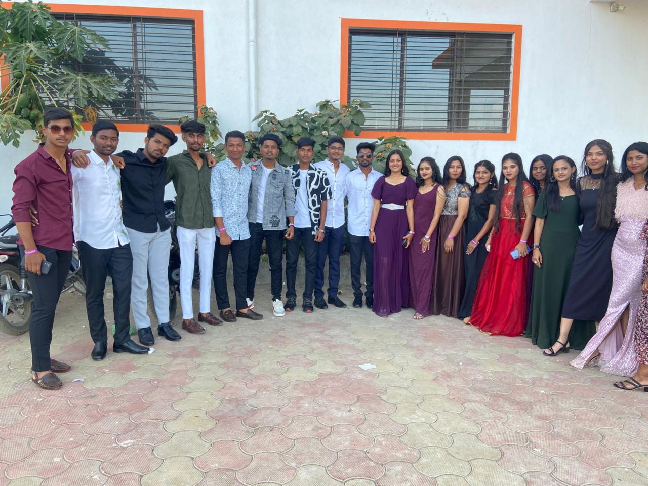 College Gallery - Photo 56